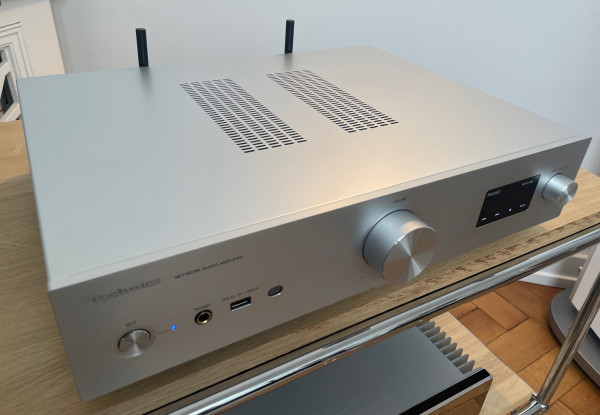 Technics SU-GX70